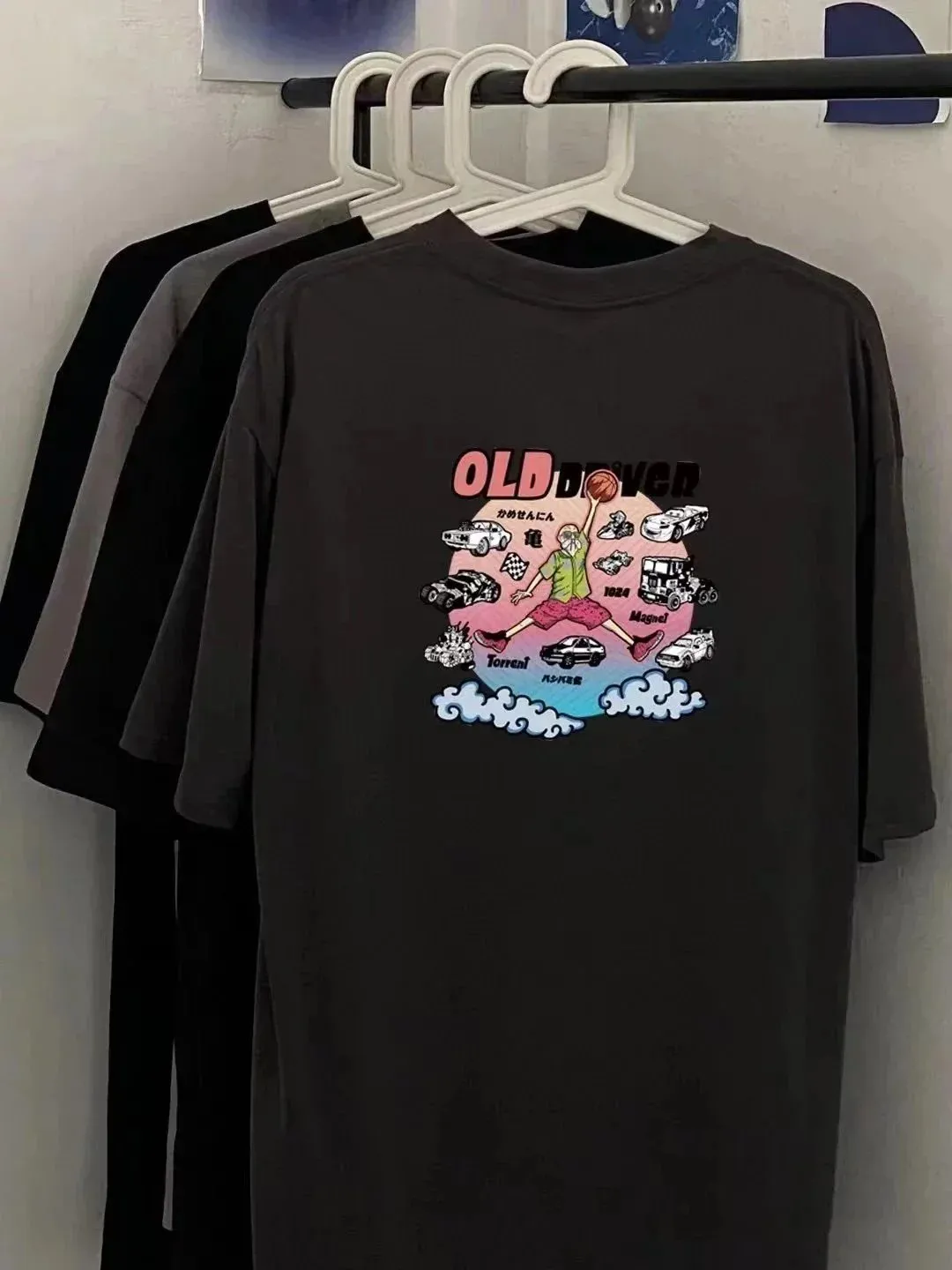 Dark Grey Elderly Basketball 002