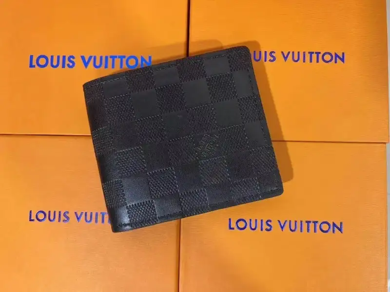 Wallet 11