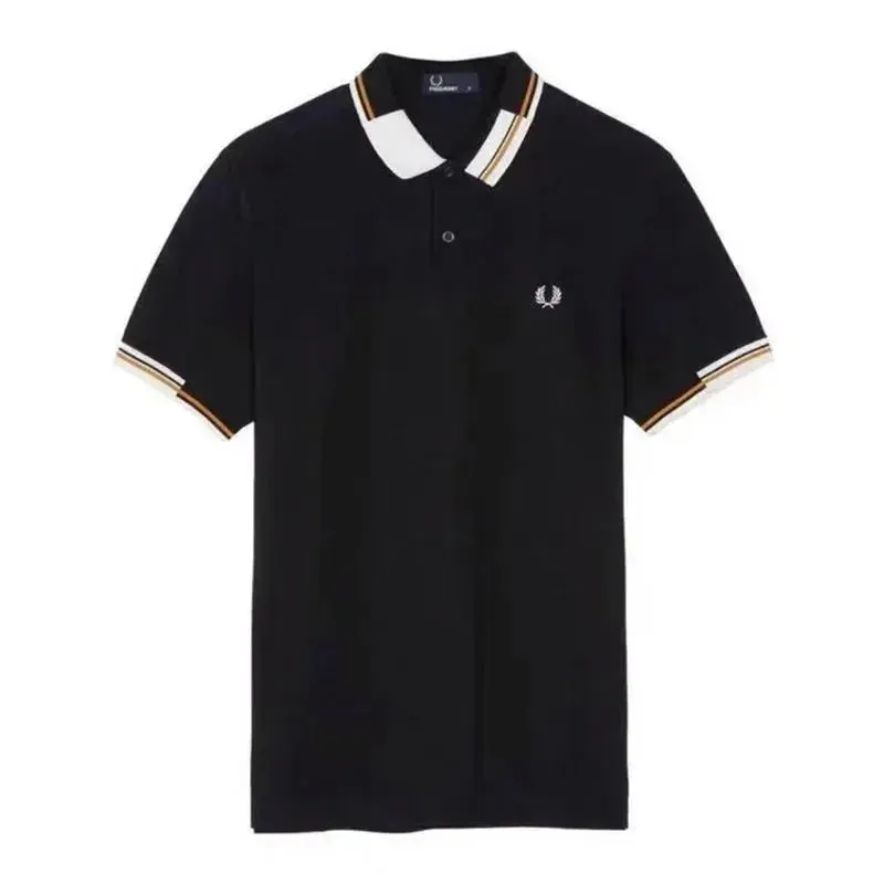 Black checkered collar