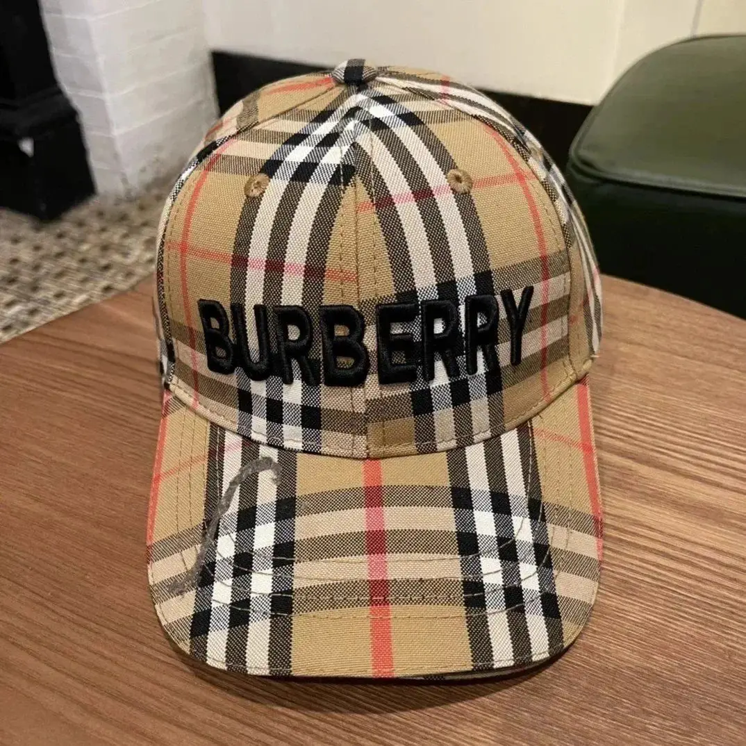 Burberry 5