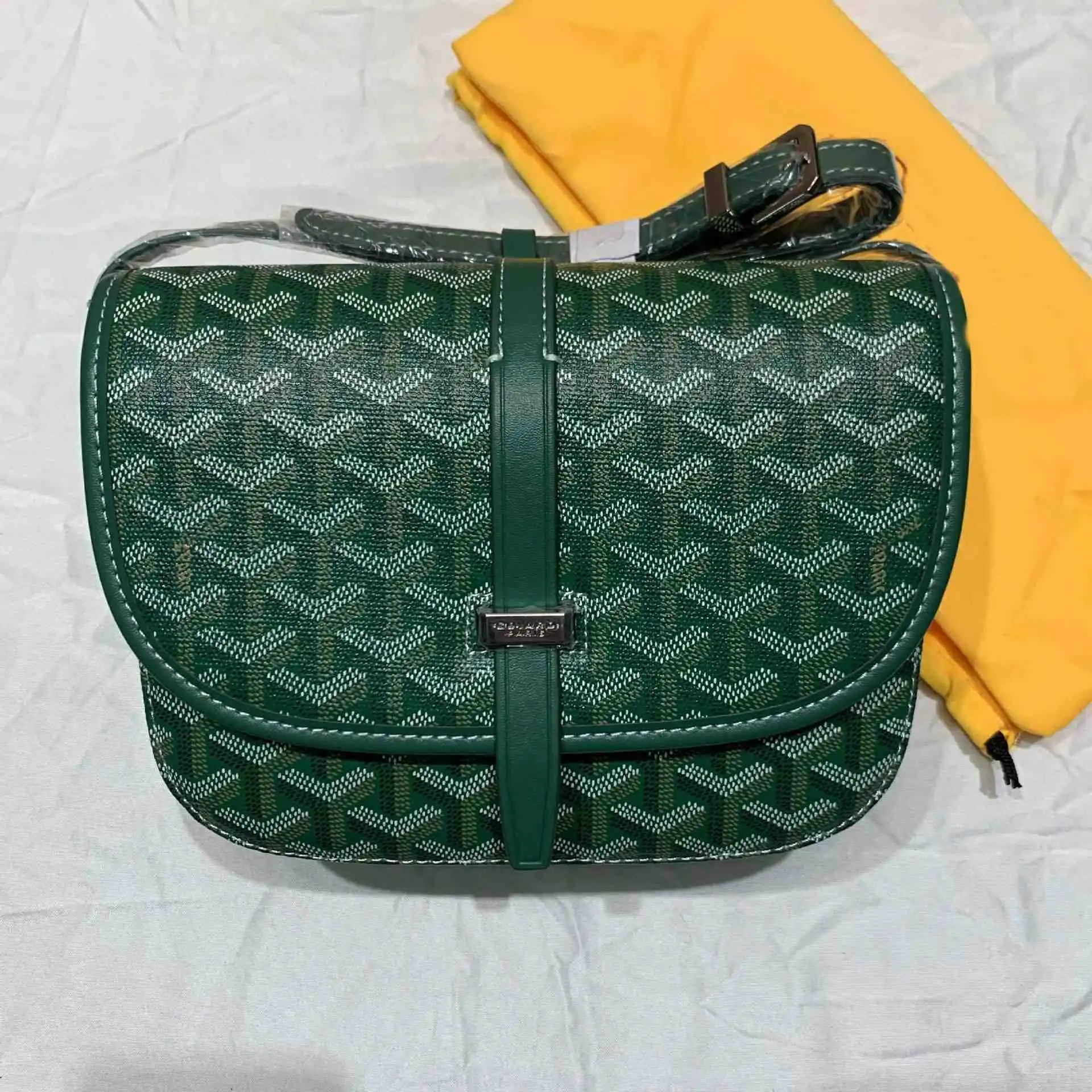 019（21cm*15cm*9cm）