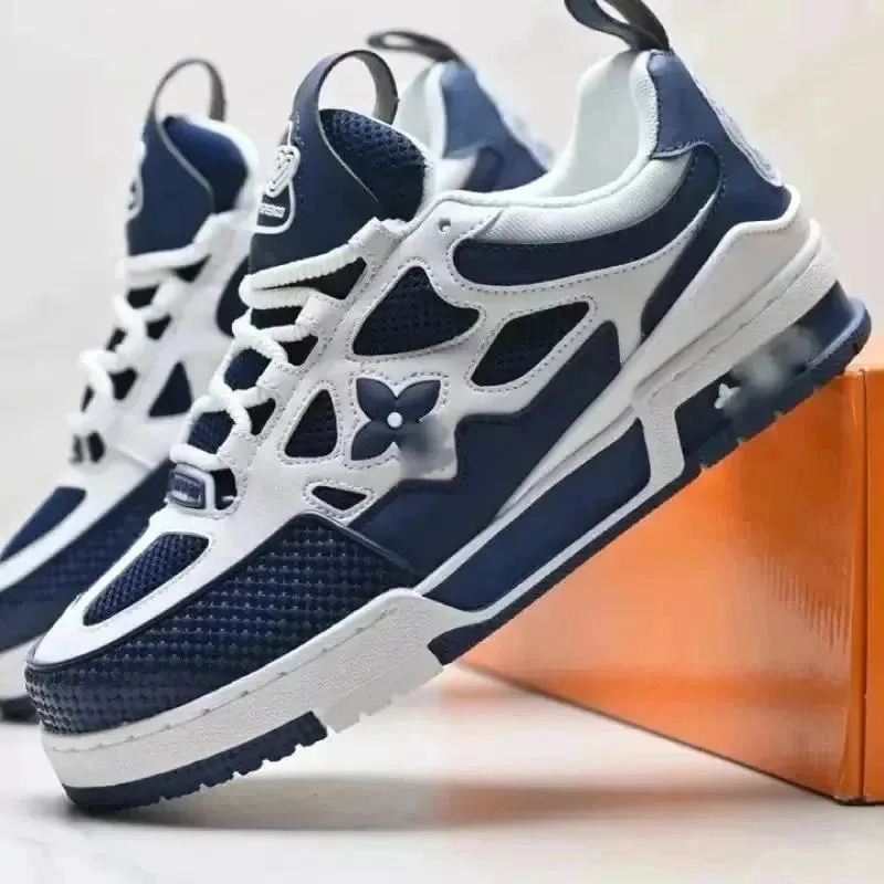 01 Black and Blue Bread