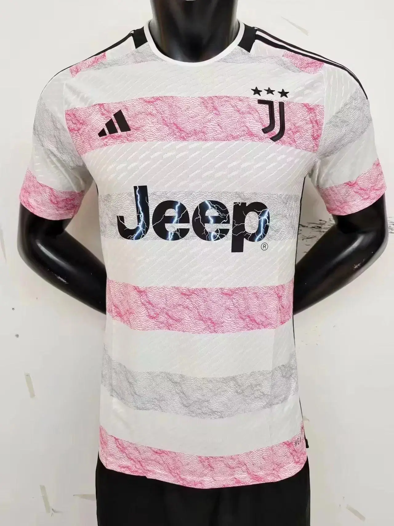 2324 Juventus away game