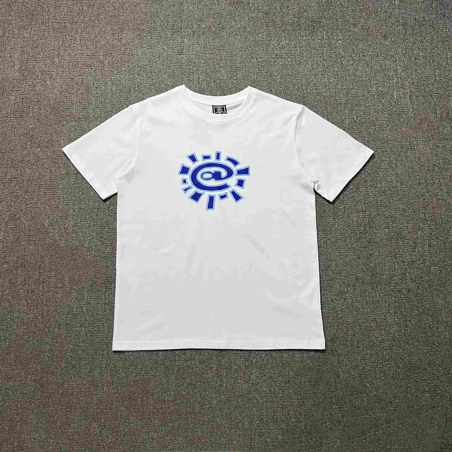 AD04 white print blue sky blue border