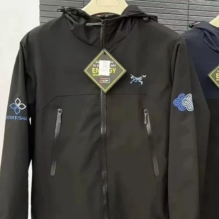 ARC gradient embroidery all black