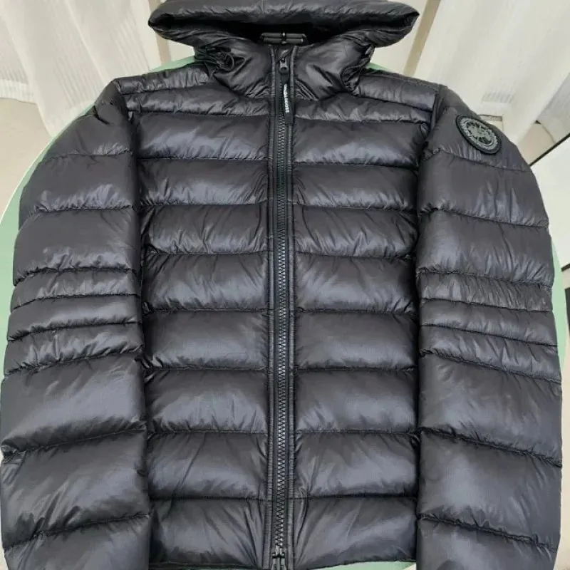 Canada goose最高品质<90%白绒黑色-灰色袖标